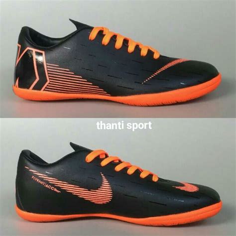 Sepatu futsal nike, Olshop Fashion, Olshop Pria di Carousell