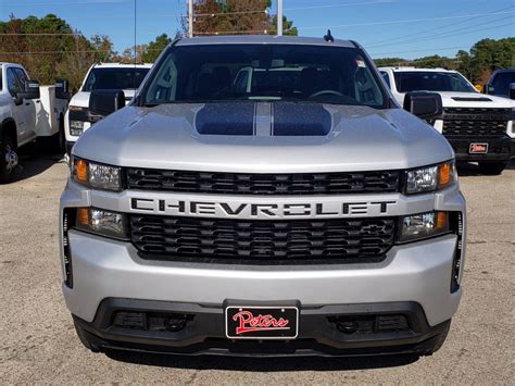 New 2021 Chevrolet Silverado 1500 Custom Crew Cab in Longview #21C434 | Peters Chevrolet Buick ...