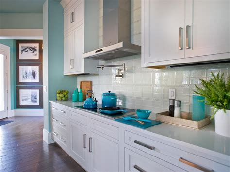 Glass Backsplash Tile Ideas - Glass Designs