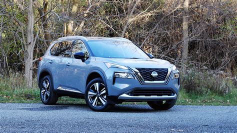 First Drive: 2022 Nissan Rogue | Driving