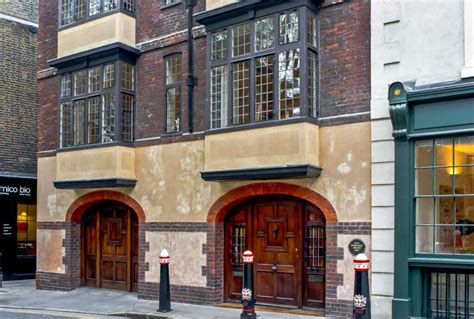 Discover the Oldest Buildings in London — London x London