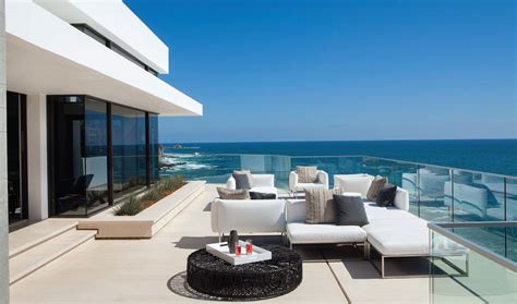 Outdoor Furniture, Glass Balustrading, Sea Views, Beach House in Laguna Beach, California