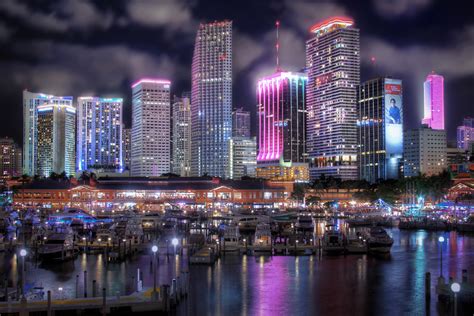 Miami Skyline Wallpaper - WallpaperSafari