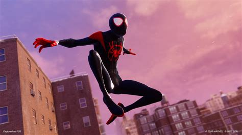 Actualizar 39+ imagen miles morales outfit into the spider verse - Abzlocal.mx