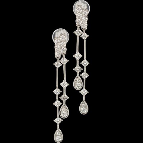 Antique Jewellery » 18ct and Diamond drop earrings