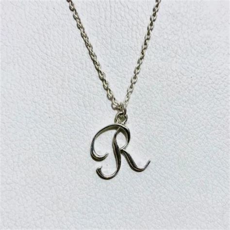 925 Sterling Silver Alphabet Necklace at Rs 900/piece in Jaipur | ID: 2850502001891