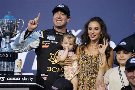 In photos: NASCAR: Kyle Busch wins the Enjoy Illinois 300 - All Photos - UPI.com