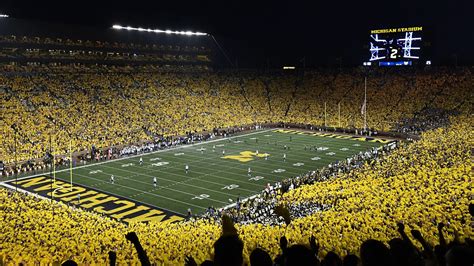 Michigan Football Stadium - The University Of Michigan Football Stadium Stock Photo Alamy