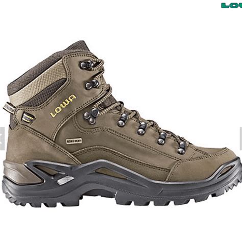 The 7 Best Hiking Boots for Men