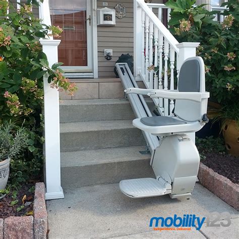 Outdoor Stair Lifts | Acorn Outdoor Stair Lifts | Outdoor Stair Chair Lift