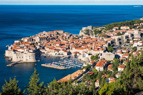 A Walk Along the City Walls in Dubrovnik, Croatia (And Good-To-Know Information When in Dubrovnik)