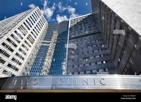 Mayo Clinic Rochester Minnesota Hospital World Famous Stock Photo - Alamy