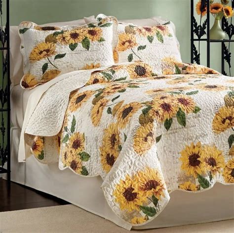 Sunflower DTC2610931 Bedding Set - Woobedding