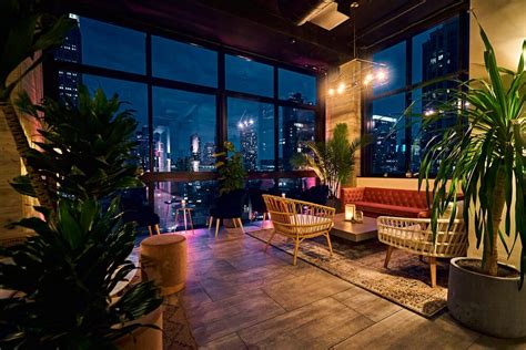 20 Best Rooftop Bars In NYC For Cooler Weather