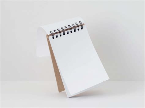 Free Notepad Mockup (PSD)