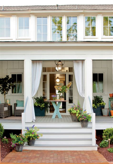 Farmhouse Porch: Summer Living at its Best - Town & Country Living