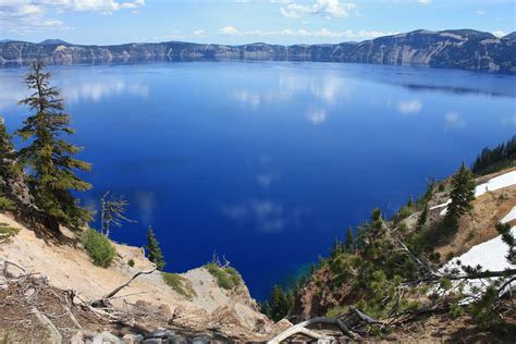 Visiting Crater Lake National Park in Oregon