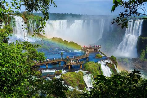 Iguazu Falls's Instagram, Twitter & Facebook on IDCrawl