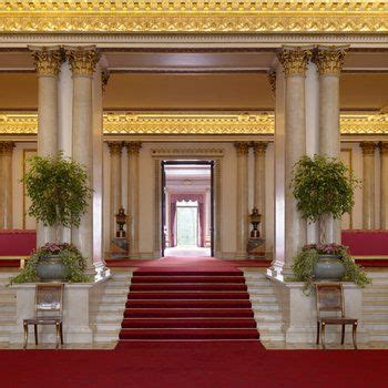 Grand Entrance at Buckingham Palace | Palace interior, Buckingham palace, Architecture exterior