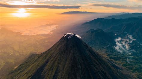 ARENAL VOLCANO HIKE in Costa Rica - The Ultimate Guide