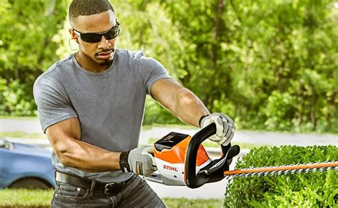 STIHL Battery Hedge Trimmers | STIHL USA