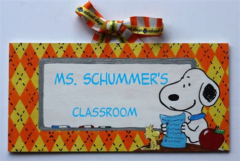 Snoopy Teacher Sign