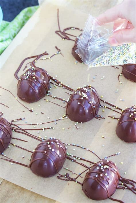 Vegan Dark Chocolate Truffle Easter Eggs - Stacey Homemaker