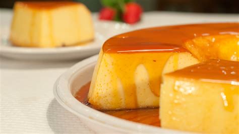 The Real Difference Between Mexican Flan And Filipino Flan