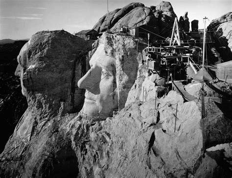 Rare Photographs Document the Carving the Iconic Mount Rushmore, 1927-1941 - Rare Historical Photos