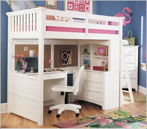 Bunk Beds with Desks | HomesFeed