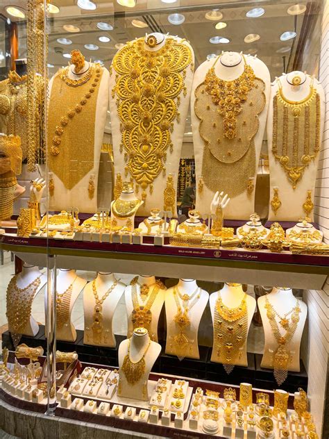 Dubai Gold Souk: All You Need to Know [2024]