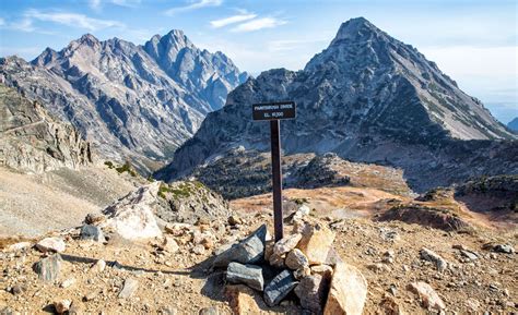 Paintbrush Canyon – Cascade Canyon Loop Trail | Grand Teton National Park – Earth Trekkers