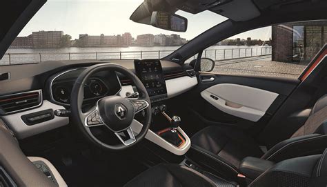 An Interior Revolution for the New Clio - Renault Group