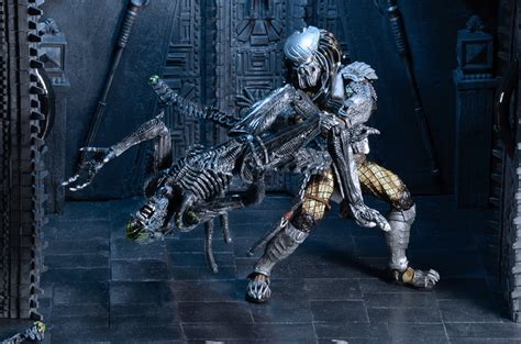 NECA Announces Alien vs Predator 2-Pack - The Toyark - News