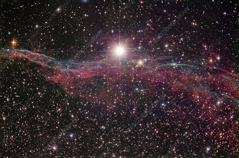 Veil nebula supernova remnant - Stock Image - R750/0130 - Science Photo Library