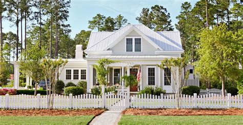 Metal Roofs 101: Installation & Material Types - This Old House