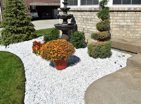 28 White Rock Landscaping Ideas You Worth Embracing