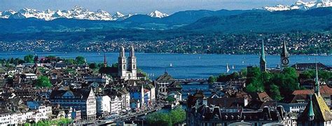 zurich lake - Contented Traveller