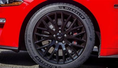 2018 Ford Mustang GT Performance Pack Adds Michelin Pilot Sport 4S ...