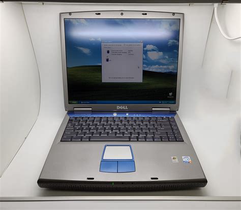 vintage dell inspiron 5100 pp07l xp laptop pentium 4 2 66ghz 512mb ram