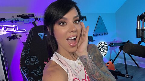 LIVE! Girls Scary Game Night