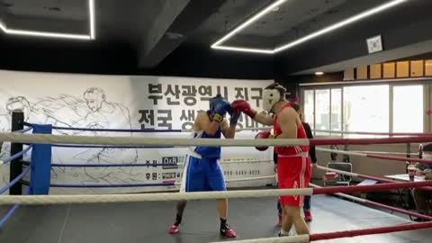 Asian amateur boxing Round 3