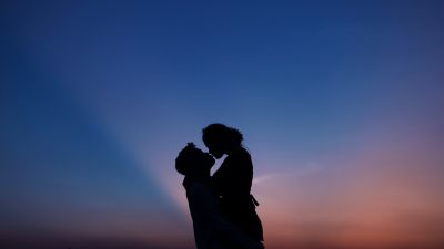 Couple, First kiss, Silhouette, Romantic kiss, Sunset, 5K