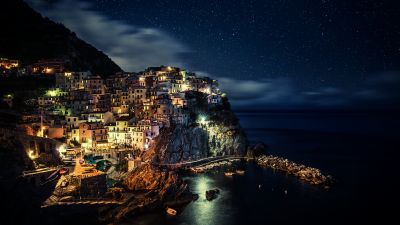 Manarola, Town, Cinque Terre, Night time, Seascape, Starry sky, Boats, Long exposure, Tourist attraction