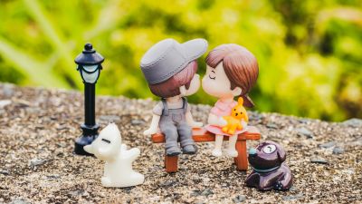 Cute dolls, Cute couple, Kissing couple, First kiss, Cute pair, Cute toy, 5K