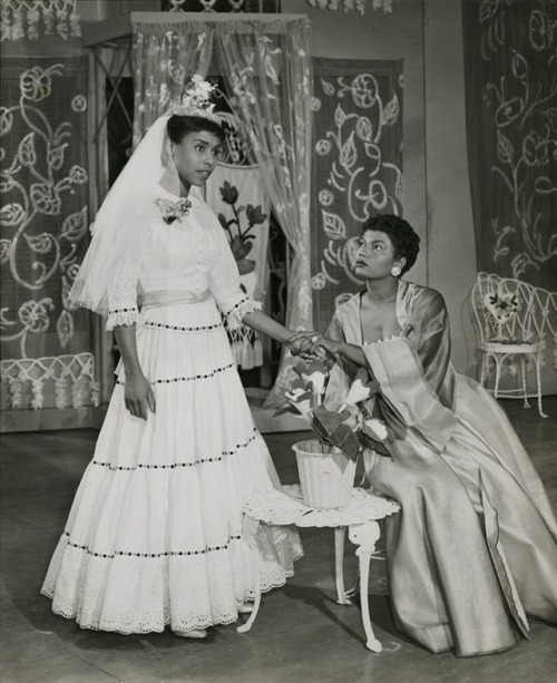 vintagewoc:
“Diahann Carroll and Pearl Bailey in House of Flowers (1954)
”