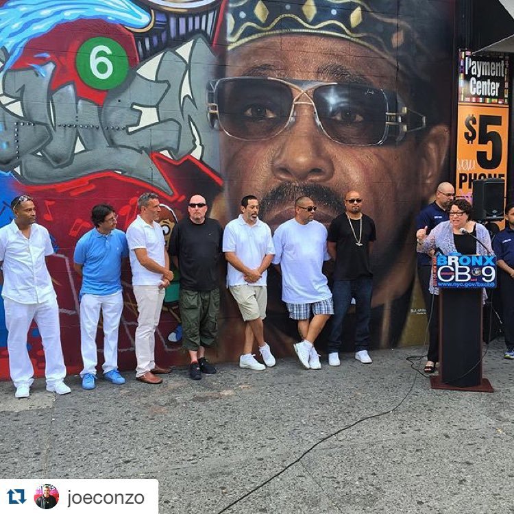 nicertatscru:
“ #Repost @joeconzo with @repostapp.
・・・
TATS CRU being honored for their work by The first Latina Supreme Court Justice! The Honorable Sonia Sotomayor! #honored #humbled #history #HipHop #Pioneers #Legends
”