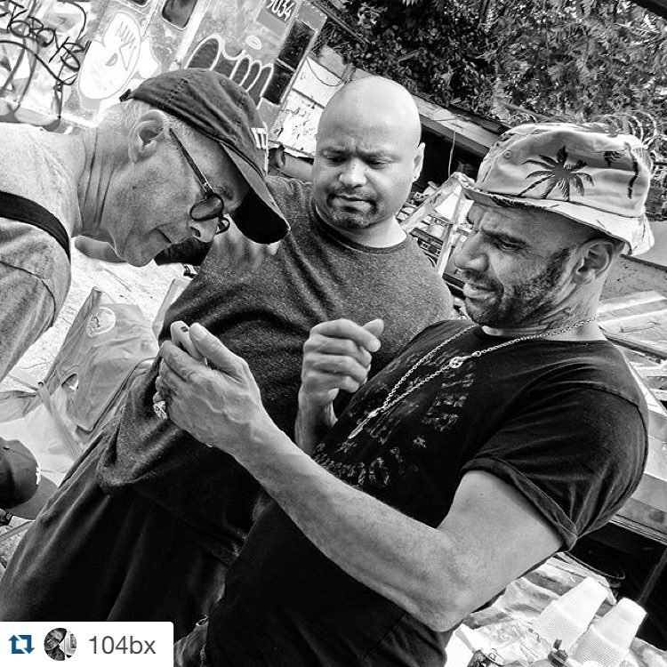 nicertatscru:
“ #Repost @104bx with @repostapp.
・・・
Three the Hard Way: @henrychalfant @bg183tatscru & Goldie #graffiti #Bronx #NYTBronxWalk
”
https://www.etsy.com/shop/urbanNYCdesigns?ref=hdr_shop_menu