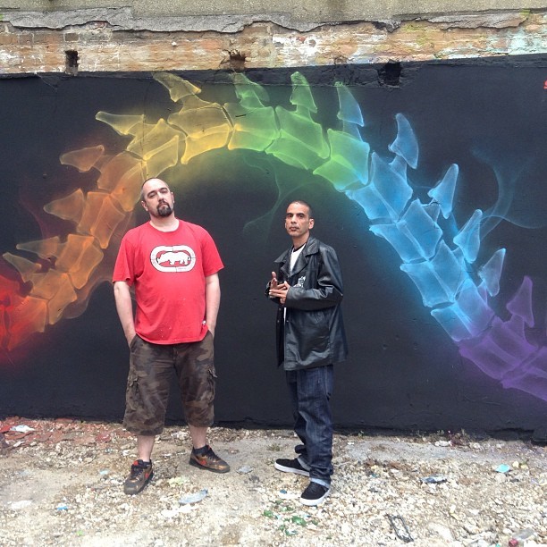 Brick lane LONDON..
Street art ..
Meeting SHOK1 as he does his work on side street brick...