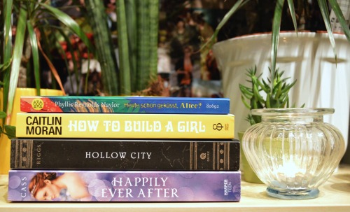 TBR → H
“Happily Ever After - Kiera Cass
Heute schon geküsst, Alice? (Alice in Rapture, sort of) - Phyllis Reynolds Naylor
Hollow City - Ransom Riggs
How to build a girl - Caitlin Moran
”